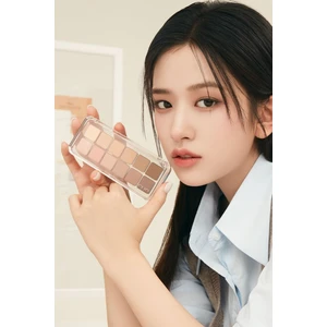 Hafif Dokulu Yoğun Renklere Sahip Göz Farı Paleti CLIO Pro Eye Palette Air (08 Latte Senior)