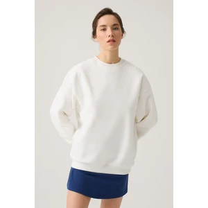 Los Ojos Ekru Geniş Kalıp Bisiklet Yaka Sweatshirt Crew Neck