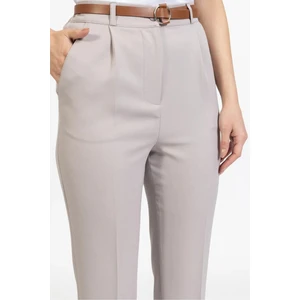 Dar paça pileli kemerli mevsimlik kumaş kadın pantolon