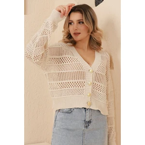 Kadın Krem Yazlık Delikli Düğmeli Hırka