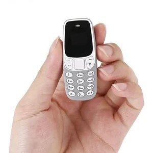 Dünyanın En Küçük Parmak Telefonu (Ses Değiştirme Özelliği, Çift Sim Kartlı)