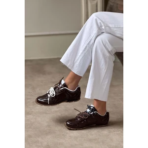 Nişantaşı Shoes Fabian Kahve Mat Düz Taban Kadın Bağcıklı Spor Ayakkabı