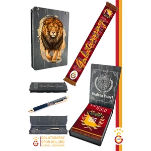 Lisanslı Akrilik Galatasaray Atkı ve Hybrt Tükenmez Kalem Set Aslan Baskılı Ahşap Kutulu
