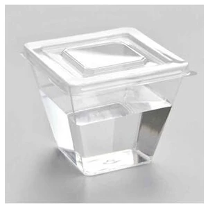 Prizma Mini Mika Plastik Sunum Kabı Kübik Kase Kapaklı 200 cc - **12** Adet