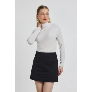 20059 Büzgü Detay Sandy Bluz Beyaz