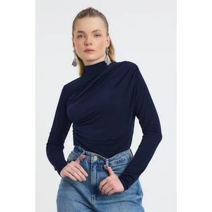 20059 Büzgü Detay Sandy Bluz Laci