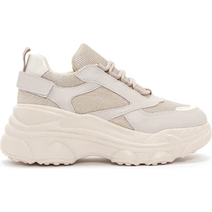 Kadın Bej Kalın Tabanlı Sneaker 25SFE210114
