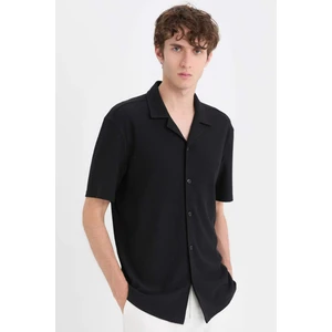 Modern Fit Polo Yaka Dokulu Penye Kısa Kollu Siyah Gömlek C4125AX25SM