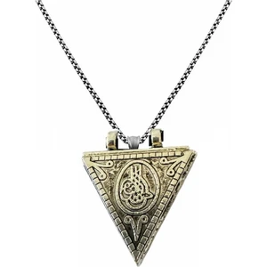 Herşey Nota Üçgen Içi Açılabilen Muskalık Kolye Dualı Paslanmaz Çelik