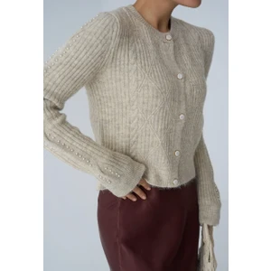 Kolları Incili Triko Hırka