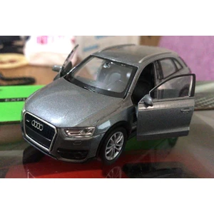 Oyuncak Model Metal Araba 1/36 Çek Bırak Gri Audi Q3 Jeep