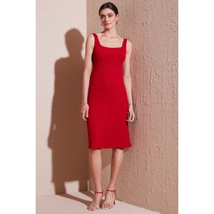 Streç Slim Fit Kare Yaka Kalın Askılı Midi Boy Elbise Bayan Elbise 5866102