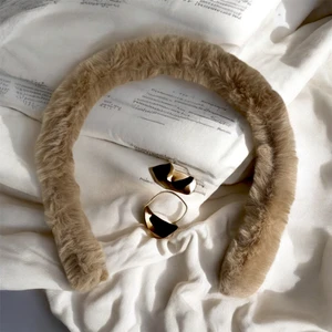 Lüx Peluş Yumuşak Taç 2 cm