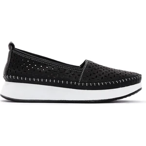 Kadın Siyah Kalın Tabanlı Deri Comfort Loafer 25SFD332418