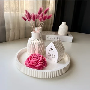 Bliss Beam Candle Decoration Dekoratif Tabak, Vazo, Ev Figürlü Mumluk ve Nar Çiçeği Kokulu Şakayık Soya Mumu