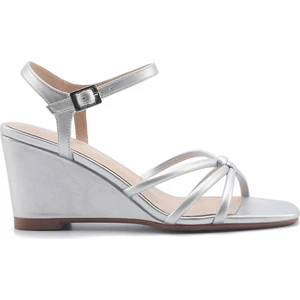 Nine West Jorgıa 5fx Gümüş Kadın Dolgu Topuk Sandalet