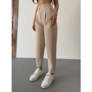 Kadın Yüksek Bel Havuç Kesim Pensli Kumaş Pantolon