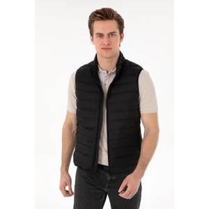 U.S. Polo Assn. Erkek Siyah Yelek (Dokuma) 50299395-VR046
