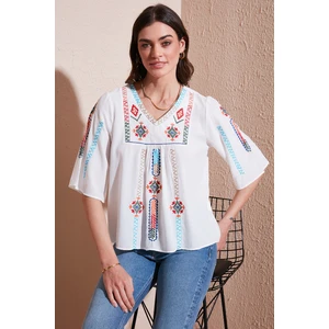 Pamuklu Regular Fit Nakış İşlemeli Bluz Bayan BLUZ 611BZ0247