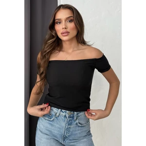 Lesa Wear Soft Touch Kayıkçı Yaka Dekolteli Basic Crop Bluz