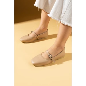 Pembe Potin Kadın Babet Küt Burun Tokalı Düz Taban 1 Cm Pu Deri Rahat Kalıp