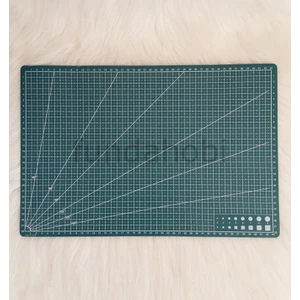 Funda Hobi Kesim Matı A3 28*43 cm