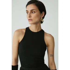 Modest Joyce Kadın Slim Fit Dar Kalıp Sıfır Kol Bisiklet Yaka Örme Crop Siyah Atlet