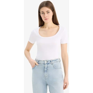 Slim Fit Dar Kesim Bisiklet Yaka Basic Düz Fitilli Kaşkorse Kısa Kollu Beyaz Tişört F0684AX25SP