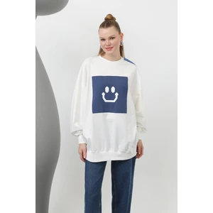 20623 Iki Iplik Kumaş Smile Baskılı Oversize Tesettür Sweatshirt