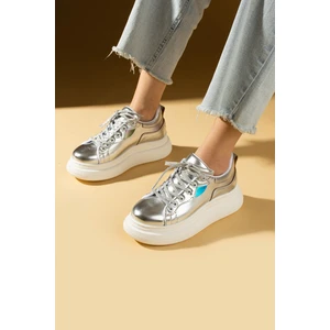 Pembe Potin Yüksek Taban Bağcıklı Comfort Kadın Sneakers 36-1050-25