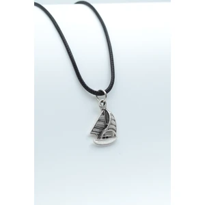 Yelkenli Gümüş Kaplama Deri İp Kolye