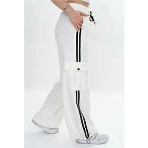 Kız Çocuk %100 Pamuk Kargo Cepli 2 Iplik Stoperli Eşofman Altı – Ayarlanabilir Beliyle Rahat TASARIM-EŞA-001