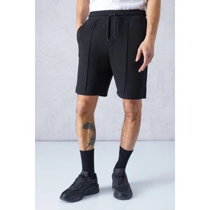CERTAIN Erkek Nervür Detaylı Comfort Fit Siyah Şort & Bermuda