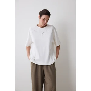 Brode Detailed Oversize Kırık Beyaz Tişört