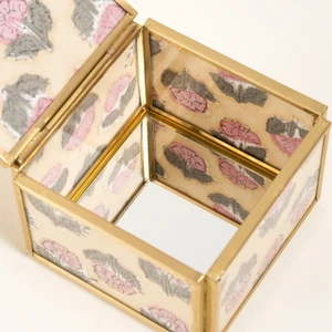 Fagu Cam Dekoratif Kutu 8x8x6 Cm Pembe - Yeşil