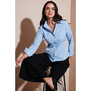Pamuklu Slim Fit Klasik Yaka Gömlek Bayan Gömlek 6777423