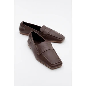 Liepa Kahverengi Cilt  Deri Arkası Lastikli Küt Burunlu Kadın Loafer Ayakkabı
