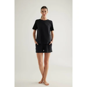 Kadın Pamuklu Kısa Kollu Şortlu Takım