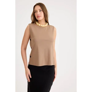 Yanları Düğmeli Sıfır Kol Modal Bluz