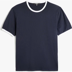 Bisiklet Yaka Kısa Kollu Pamuklu Biyeli Slim Fit Tişört