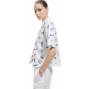 Devrik Yaka Kısa Kollu Deniz Kabuğu Detaylı Oversize Gömlek