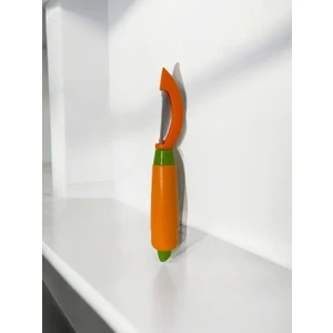 Havuç Şeklinde Yan Soyacak-19,5 cm