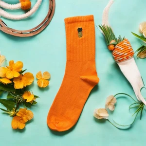 Renkli Tasarım Meyve Ananas Nakışlı Socket Unisex Çorap