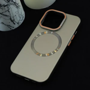 iPhone 15 Pro Max Uyumlu Magnezyum Standlı ve Lens Hediyeli Lüks Kılıf