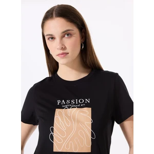 Bisiklet Yaka Baskılı Siyah Kadın T-Shirt F5SL-TST0453