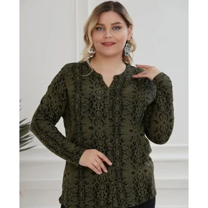 Büyük Beden Hakim Yaka Önü Düğmeli Penye Gömlek