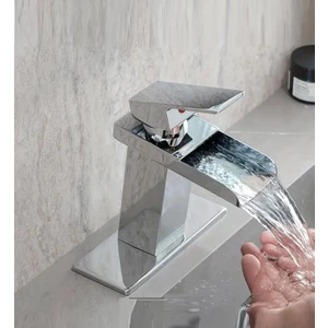 Lavabo Bataryası Mat Siyah / Krom / Inox / Mat Gold Şelale Kare Gövde Eğimli Havza Banyo Armatür Çift Giriş Lüks Ergonamik