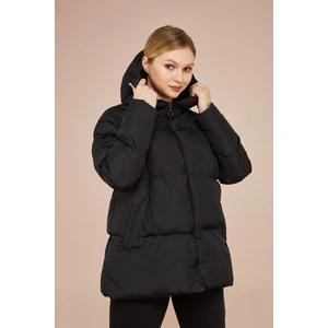 Kadın Siyah Kapüşonlu Şişme Mont