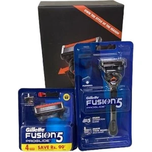 Fusion5 Proglide Flexball Tıraş Makinesi + 5 Yedekli Giftset