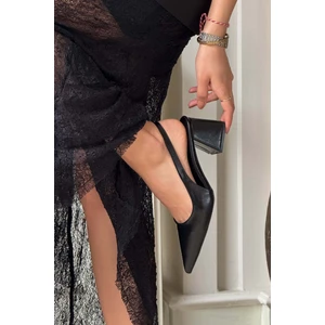 Nişantaşı Shoes Athena Siyah Desenli Rugan Lastik Detaylı Sivri Burun Kadın Topuklu Ayakkabı